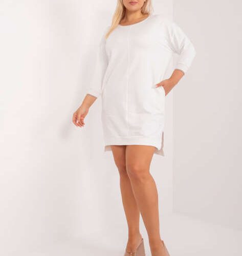 Ecru bawełniana sukienka plus size z kieszeniami